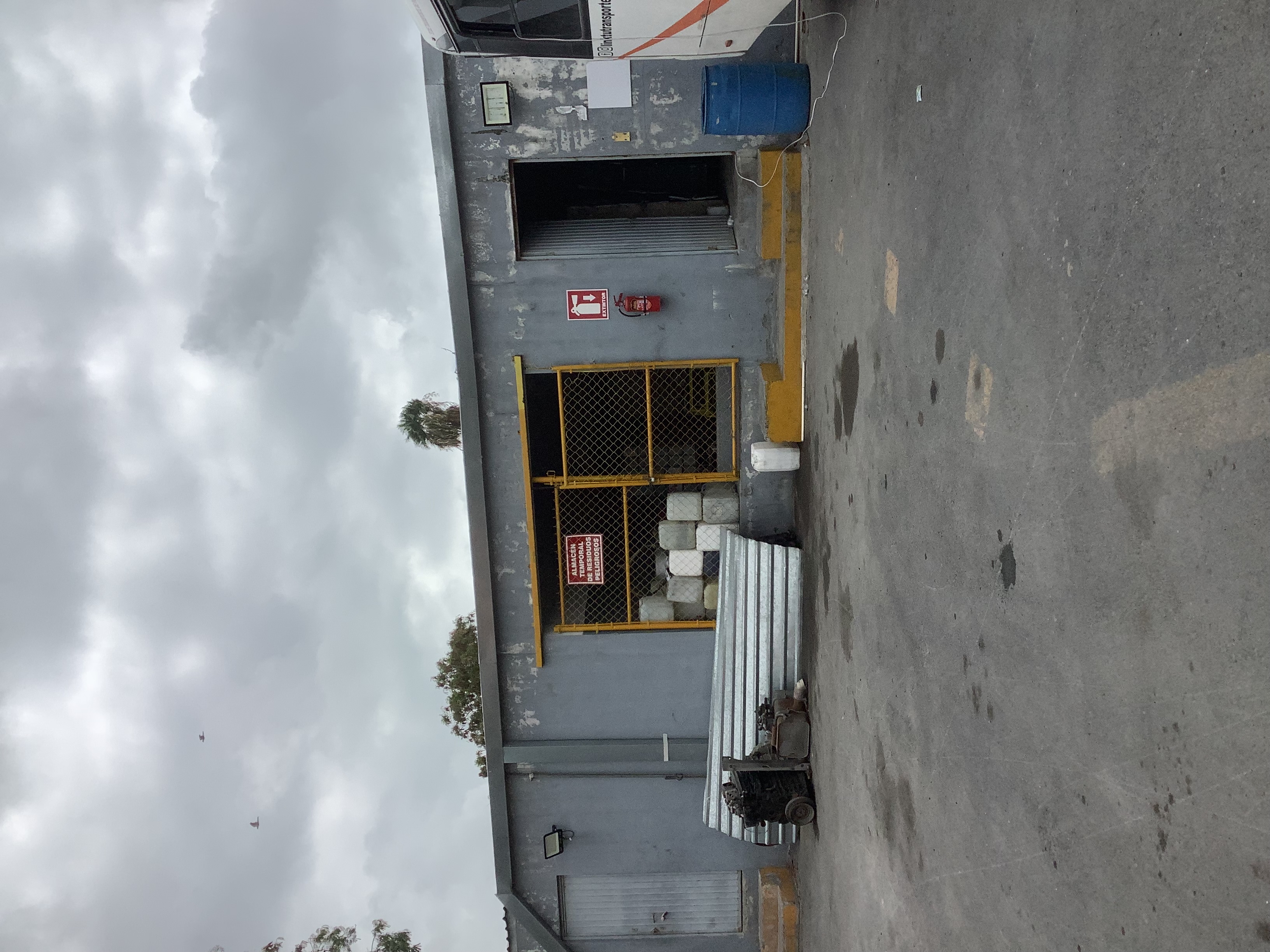 ATRP — Almacén Temporal Residuos Peligrosos (vista exterior)